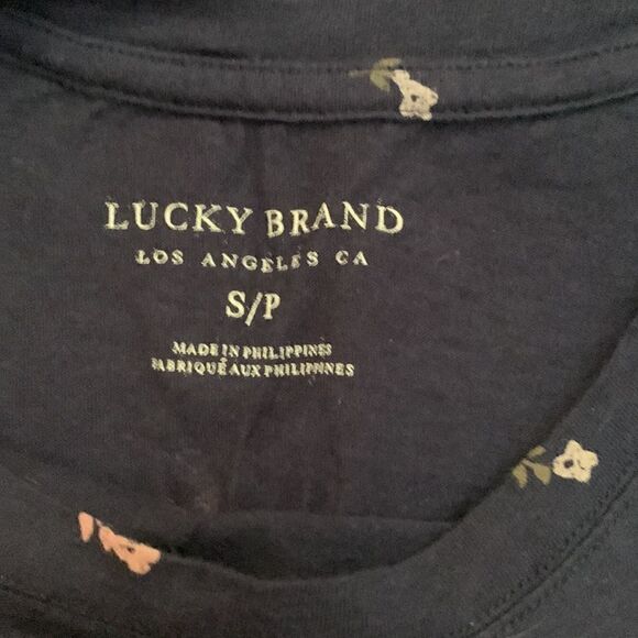 Lucky Brand navy Floral print t-shirt size S - Picture 4 of 4